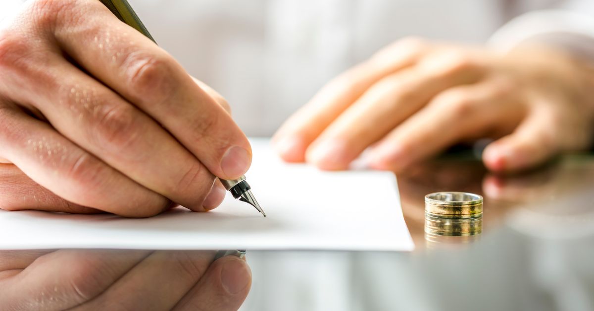 Contact a Marlton Divorce Lawyer at Burnham Douglass for Answers to All Your Questions Regarding Your Will After a Divorce